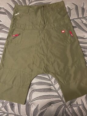 Kanabeach Khaki Green Drop Crotch Pants